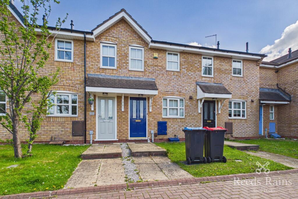 2 bed Mid Terraced House for rent in Meadowbank. From Reeds Rains - Northwich