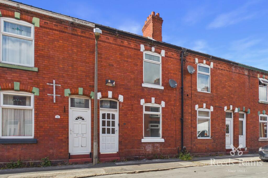2 bed Mid Terraced House for rent in Barnton. From Reeds Rains - Northwich