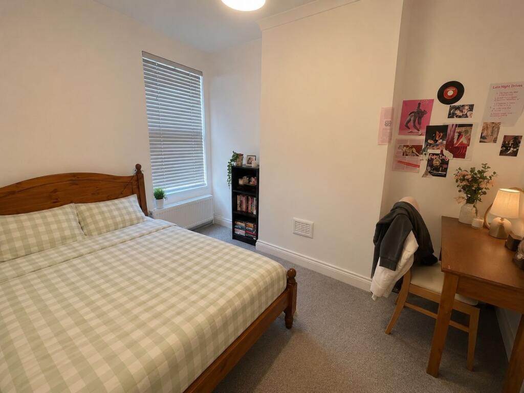 1 bed House Share for rent in West Ham. From Reeds Rains - Plaistow