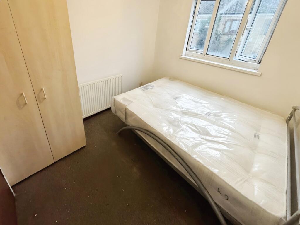 1 bed House Share for rent in West Ham. From Reeds Rains - Plaistow 1 bed House Share for rent in West Ham. From Reeds Rains - Plaistow
