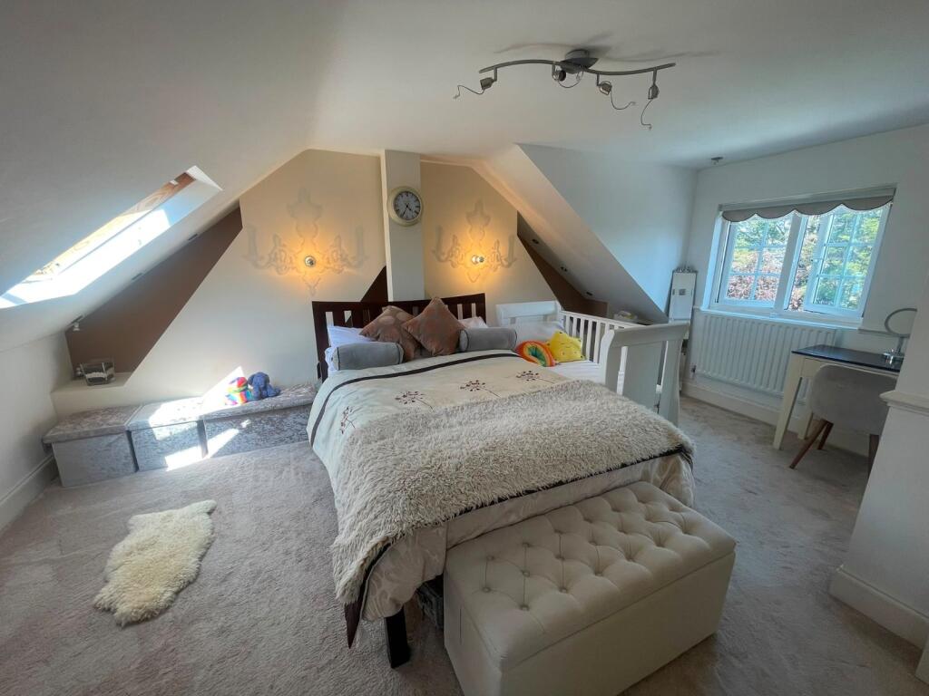 1 bed House Share for rent in Wanstead. From Reeds Rains - Plaistow