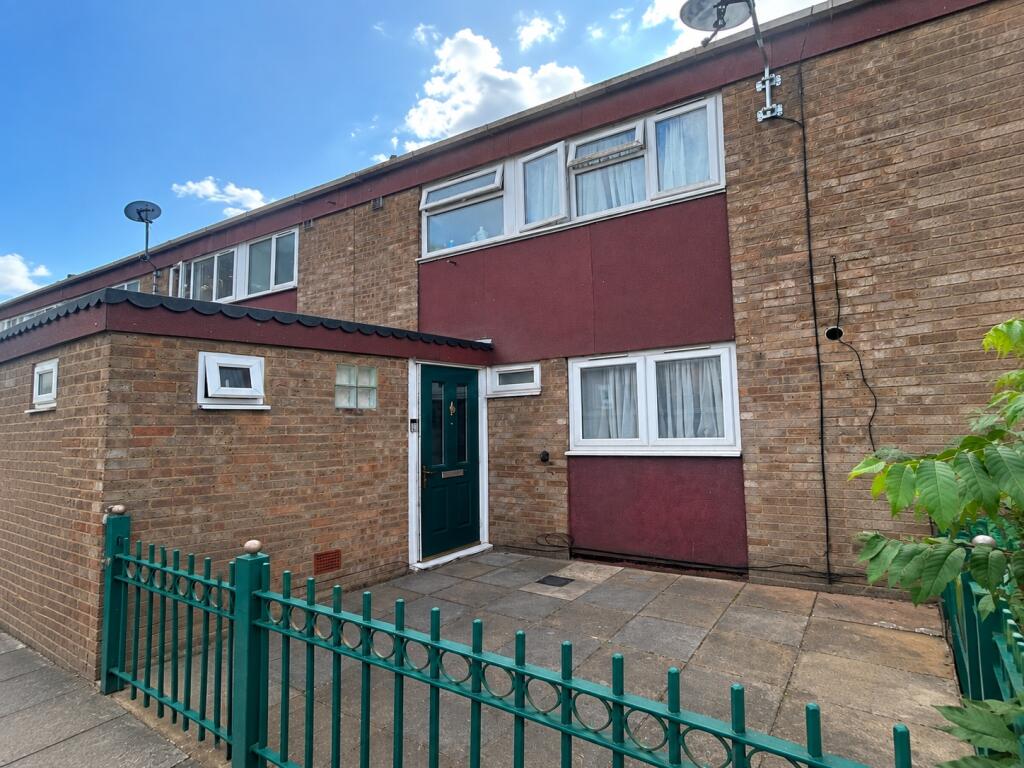 4 bed Mid Terraced House for rent in London. From Reeds Rains - Plaistow 4 bed Mid Terraced House for rent in London. From Reeds Rains - Plaistow