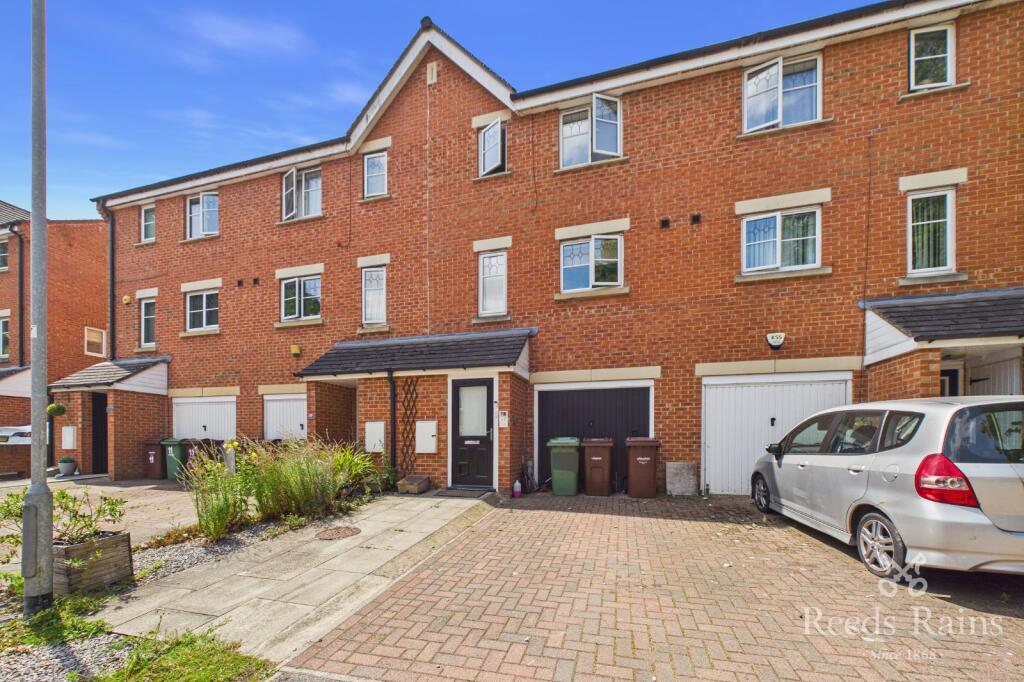 4 bed Mid Terraced House for rent in Pontefract. From Reeds Rains - Pontefract 4 bed Mid Terraced House for rent in Pontefract. From Reeds Rains - Pontefract