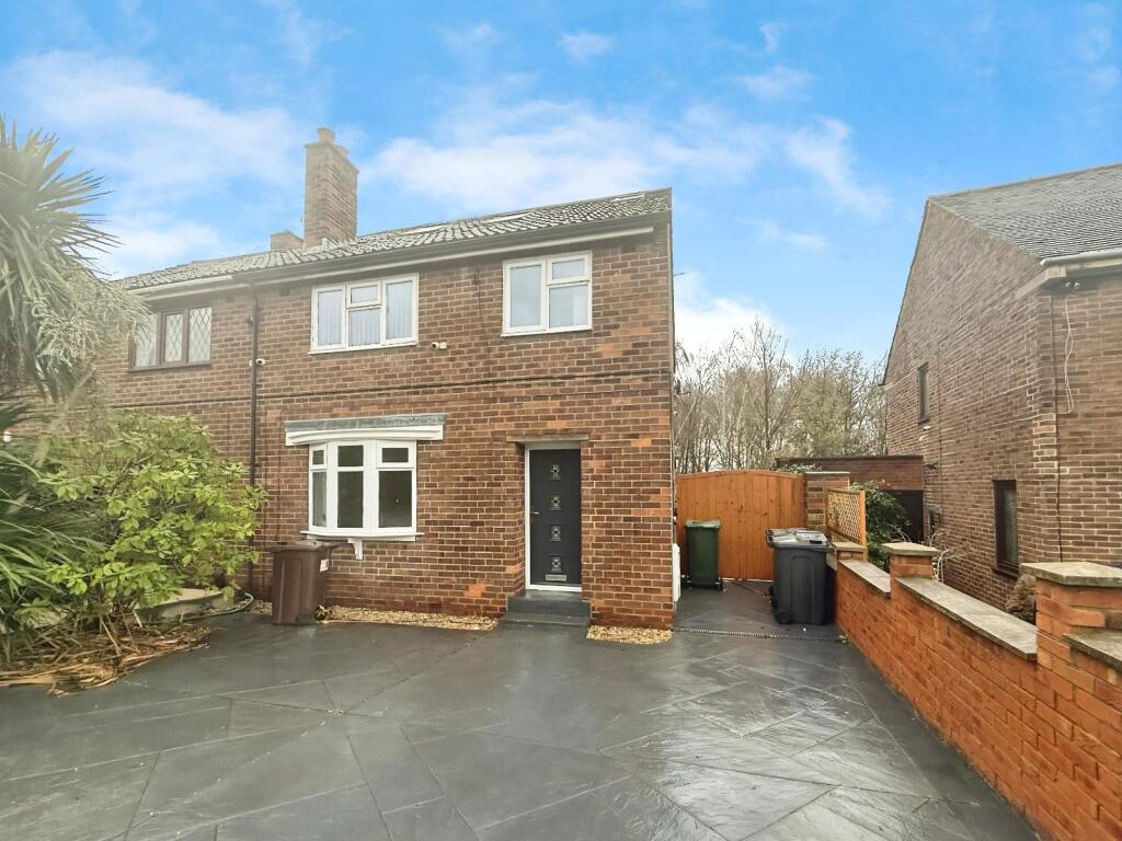 4 bed Semi Detached for rent in Treeton. From Reeds Rains - Rotherham 4 bed Semi Detached for rent in Treeton. From Reeds Rains - Rotherham
