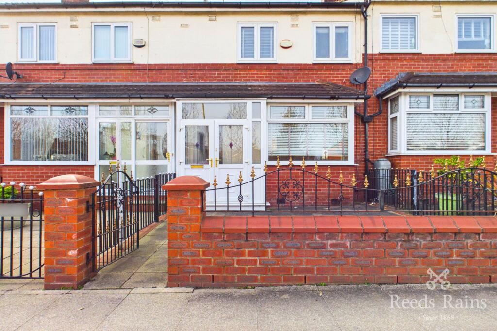 3 bed Mid Terraced House for rent in Pendleton. From Reeds Rains - Salford