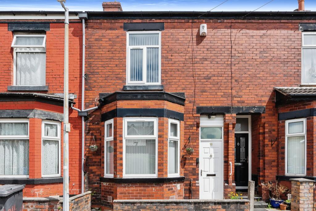 3 bed Mid Terraced House for rent in Eccles. From Reeds Rains - Salford 3 bed Mid Terraced House for rent in Eccles. From Reeds Rains - Salford