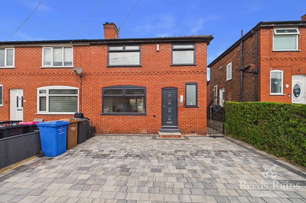 3 bed Semi Detached for rent in Brindle Heath. From Reeds Rains - Salford 3 bed Semi Detached for rent in Brindle Heath. From Reeds Rains - Salford