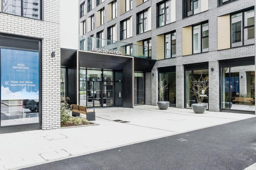 1 bed Apartment for rent in Salford. From Reeds Rains - Salford Quays City Living 1 bed Apartment for rent in Salford. From Reeds Rains - Salford Quays City Living