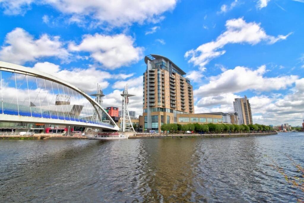 1 bed Apartment for rent in Salford. From Reeds Rains - Salford Quays City Living 1 bed Apartment for rent in Salford. From Reeds Rains - Salford Quays City Living
