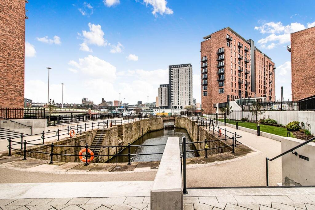 2 bed Apartment for rent in Salford. From Reeds Rains - Salford Quays City Living 2 bed Apartment for rent in Salford. From Reeds Rains - Salford Quays City Living