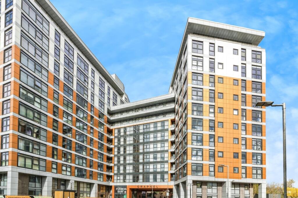 1 bed Apartment for rent in Salford. From Reeds Rains - Salford Quays City Living 1 bed Apartment for rent in Salford. From Reeds Rains - Salford Quays City Living