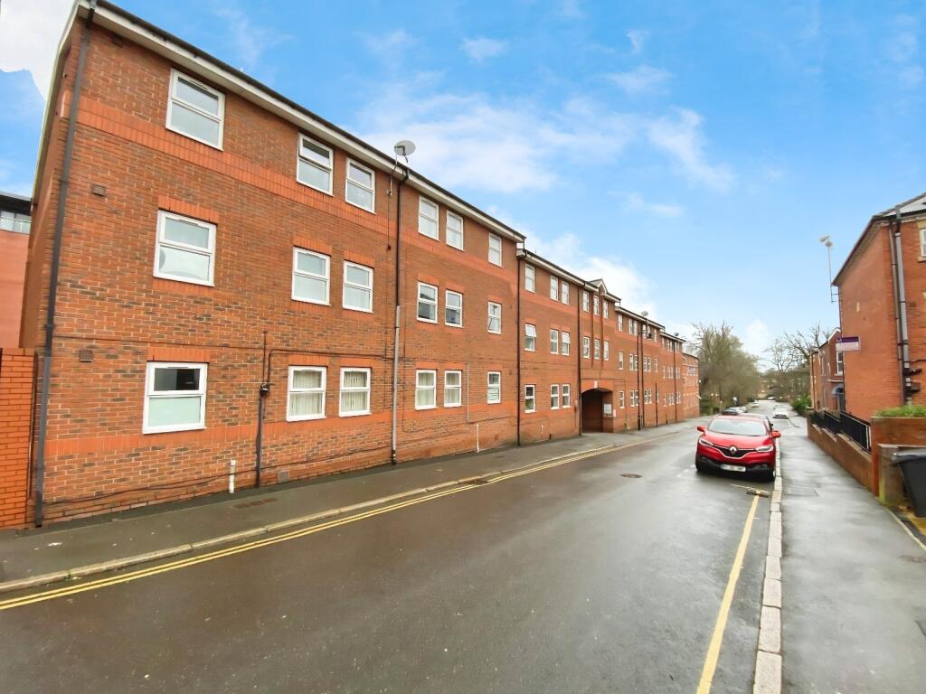 2 bed Apartment for rent in Sheffield. From Reeds Rains - Sheffield City Living