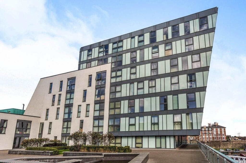 2 bed Apartment for rent in Sheffield. From Reeds Rains - Sheffield City Living