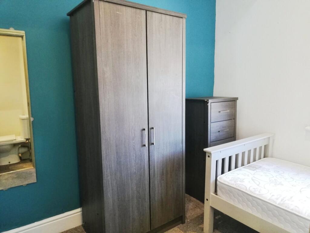 1 bed Not Specified for rent in Kirkhamgate. From Reeds Rains - Wakefield 1 bed Not Specified for rent in Kirkhamgate. From Reeds Rains - Wakefield