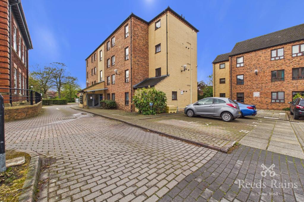 2 bed Apartment for rent in Wakefield. From Reeds Rains - Wakefield