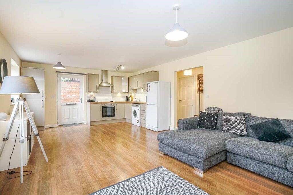 2 bed Apartment for rent in Wakefield. From Reeds Rains - Wakefield 2 bed Apartment for rent in Wakefield. From Reeds Rains - Wakefield