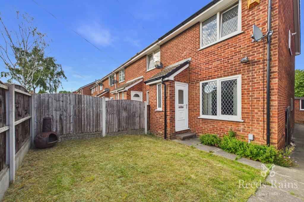 2 bed End of Terrace for rent in Kirkhamgate. From Reeds Rains - Wakefield 2 bed End of Terrace for rent in Kirkhamgate. From Reeds Rains - Wakefield