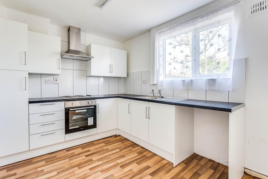 2 bed End of Terrace for rent in Walton. From Reeds Rains - Wakefield 2 bed End of Terrace for rent in Walton. From Reeds Rains - Wakefield