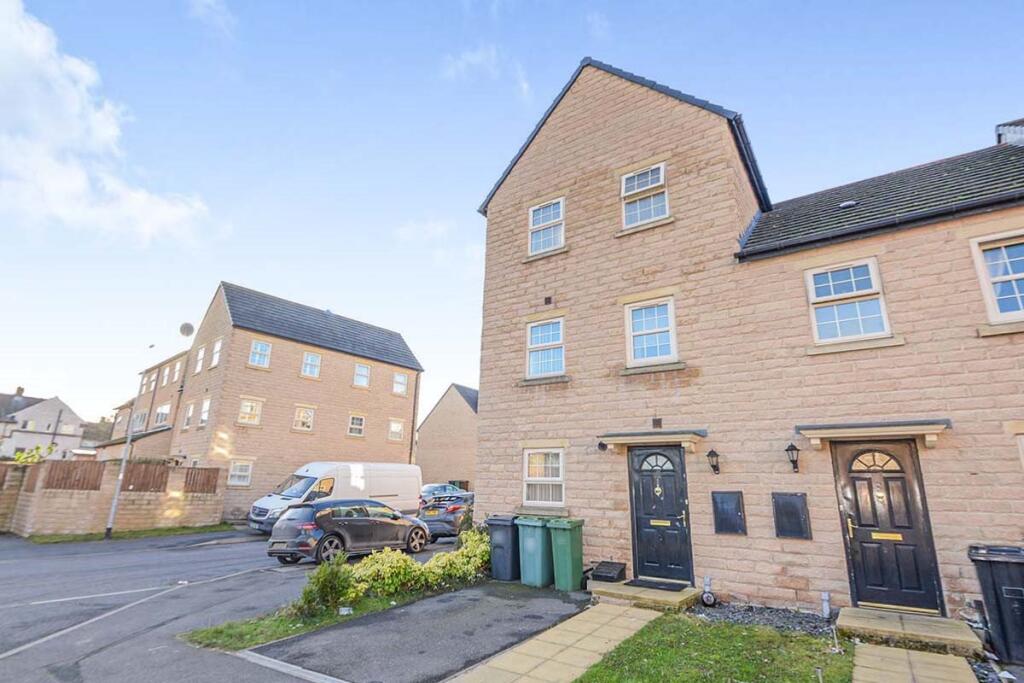 2 bed Mid Terraced House for rent in Kirkheaton. From Reeds Rains - Wakefield