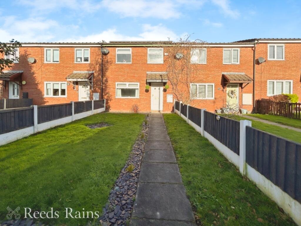 3 bed Mid Terraced House for rent in Widnes. From Reeds Rains - Widnes