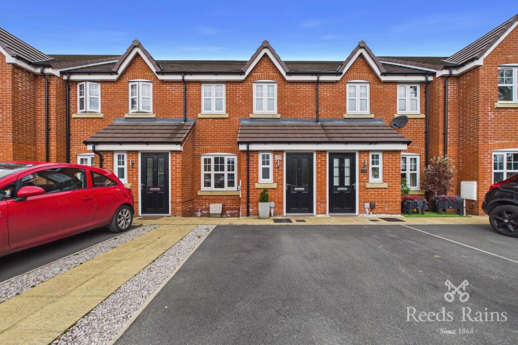 2 bed Mid Terraced House for rent in Newburgh. From Reeds Rains - Wigan