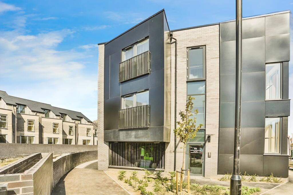4 bed Apartment for rent in Sheffield. From Reeds Rains - Woodseats