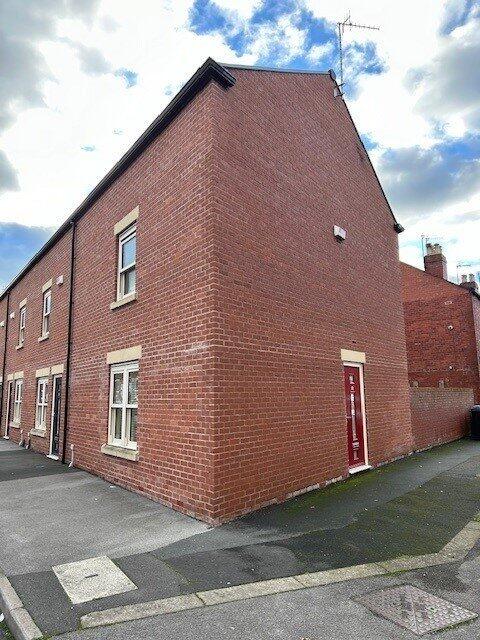 3 bed End of Terrace for rent in Sheffield. From Reeds Rains - Woodseats