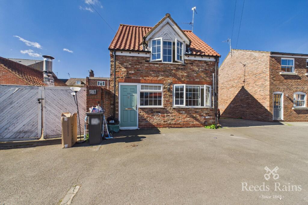 2 bed Detached for rent in York. From Reeds Rains - York