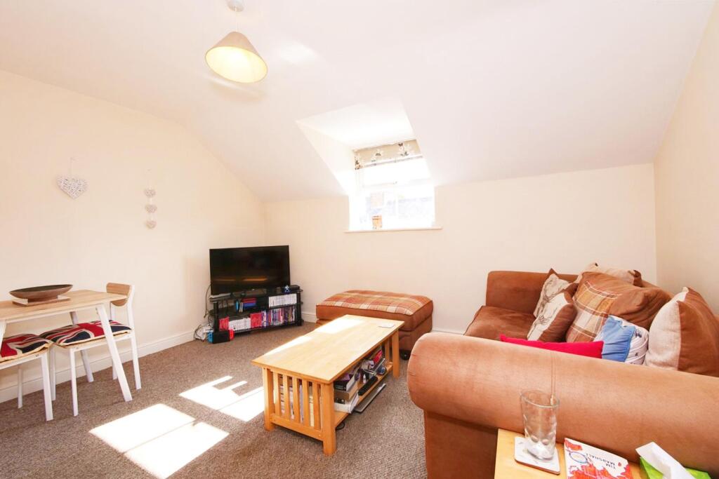 2 bed Apartment for rent in Heslington. From Reeds Rains - York