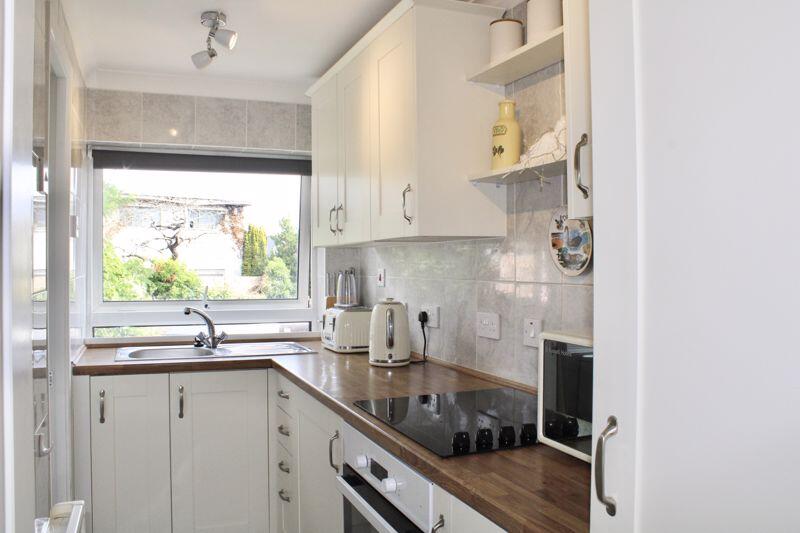 0 bed 1st Floor Flat for rent in Dawlish Warren. From Rendells - Newton Abbot