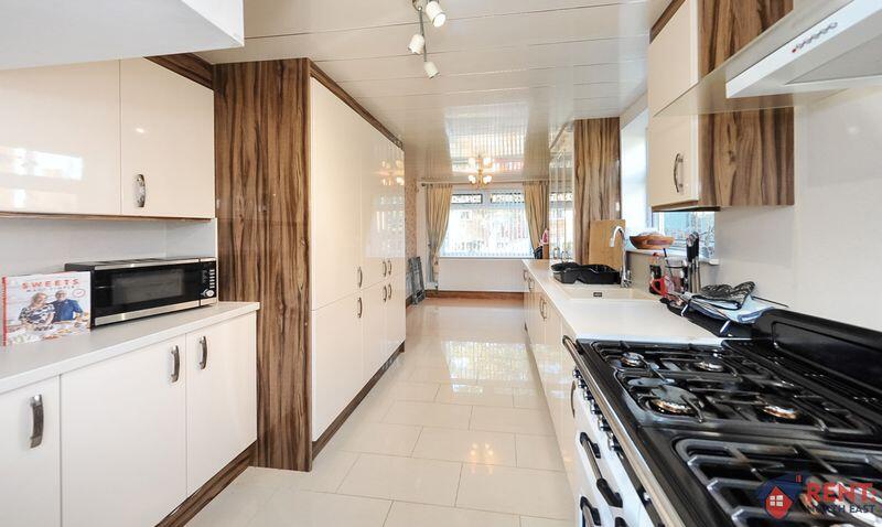 3 bed Semi Detached for rent in Gateshead. From Rent North East - Gateshead 3 bed Semi Detached for rent in Gateshead. From Rent North East - Gateshead