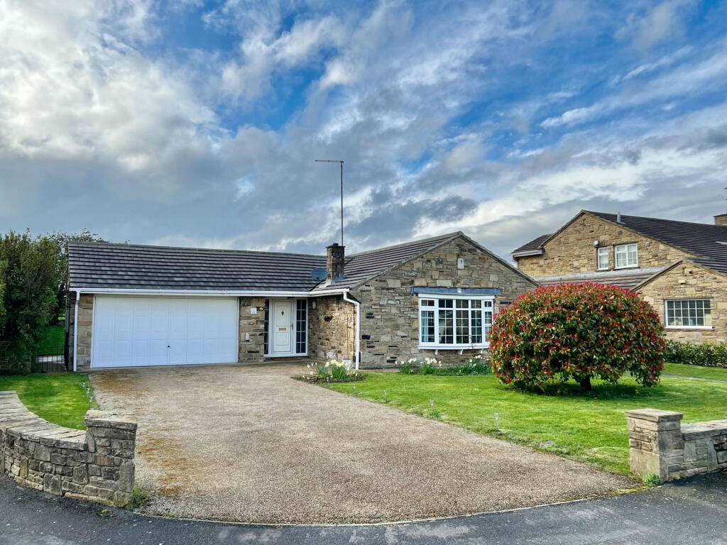 3 bed Detached bungalow for rent in Wetherby. From Renton & Parr - Wetherby