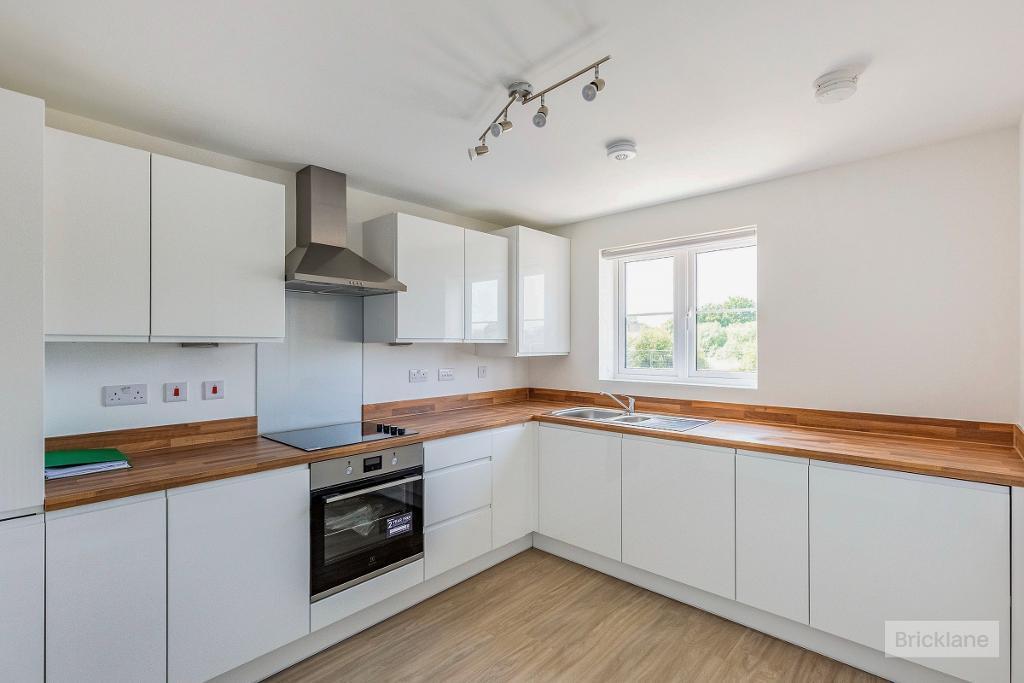 4 bed Semi Detached for rent in Deene. From Results Estate Agents Ltd - Rothwell