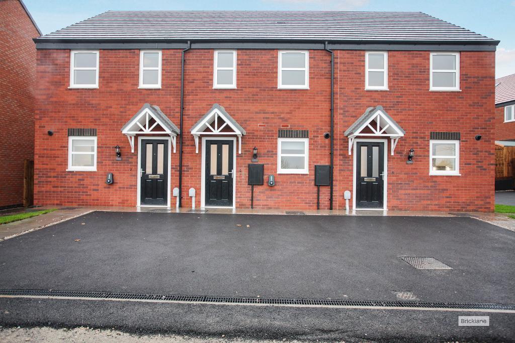 2 bed Town House for rent in . From Results Estate Agents Ltd - Rothwell
