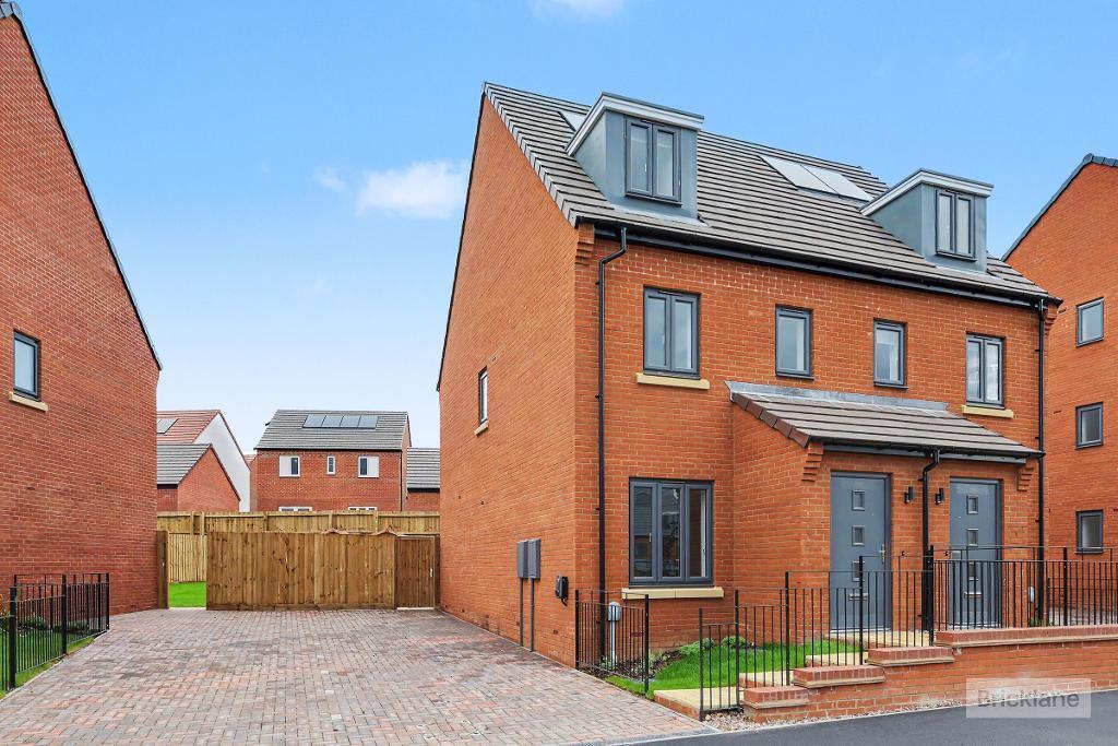 3 bed Semi Detached for rent in Northampton. From Results Estate Agents Ltd - Rothwell 3 bed Semi Detached for rent in Northampton. From Results Estate Agents Ltd - Rothwell