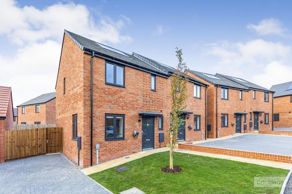 3 bed Semi Detached for rent in Wellingborough. From Results Estate Agents Ltd - Rothwell