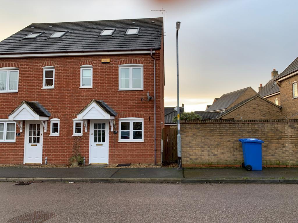 3 bed Semi Detached for rent in Desborough. From Results Estate Agents Ltd - Rothwell 3 bed Semi Detached for rent in Desborough. From Results Estate Agents Ltd - Rothwell