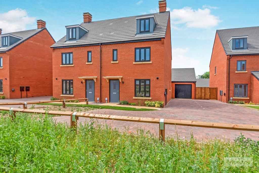 4 bed Semi Detached for rent in Northampton. From Results Estate Agents Ltd - Rothwell