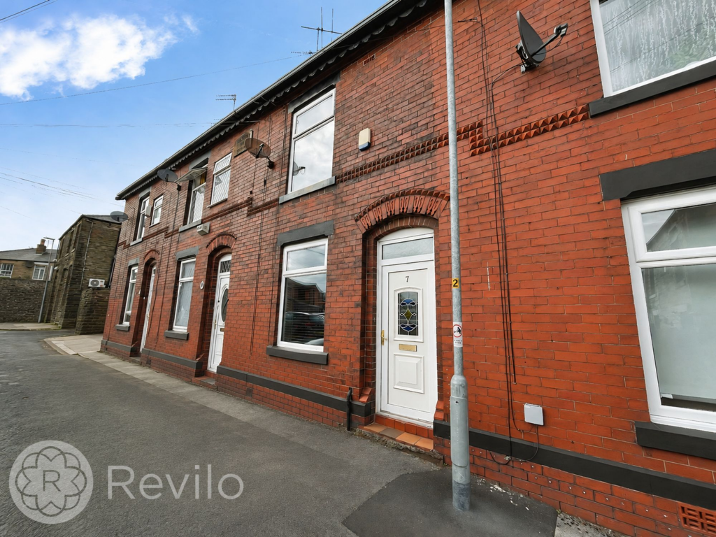 2 bed Mid Terraced House for rent in Newhey. From Revilo Homes - Rochdale