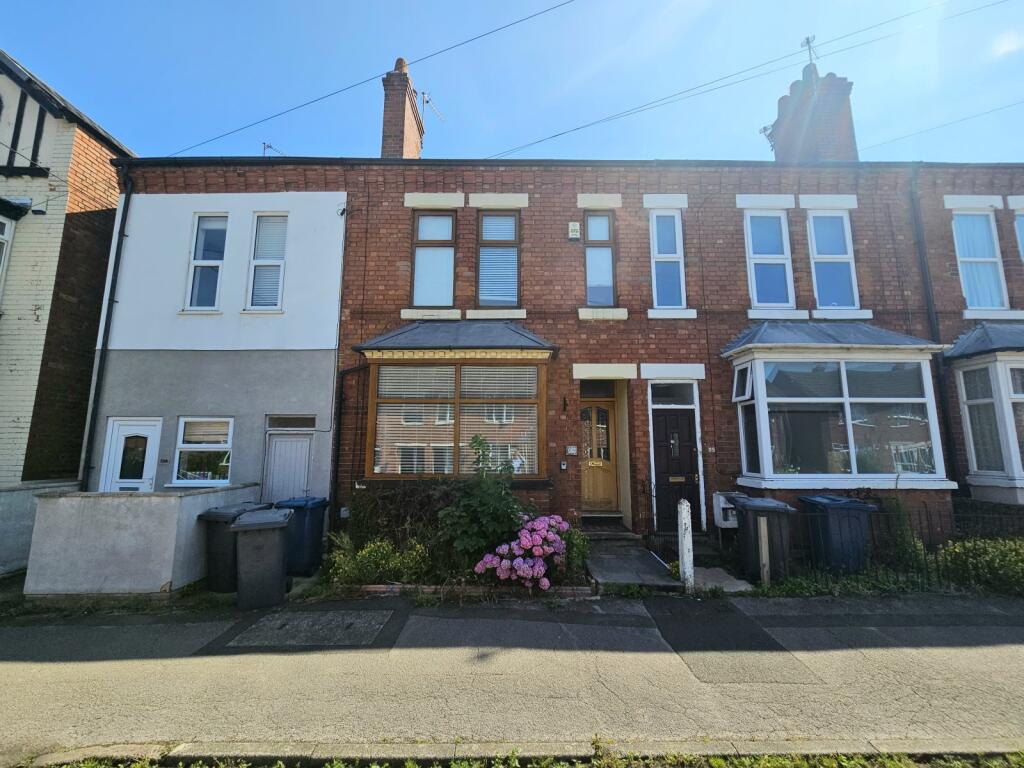 3 bed Mid Terraced House for rent in West Bridgford. From Rex Gooding - West Bridgford