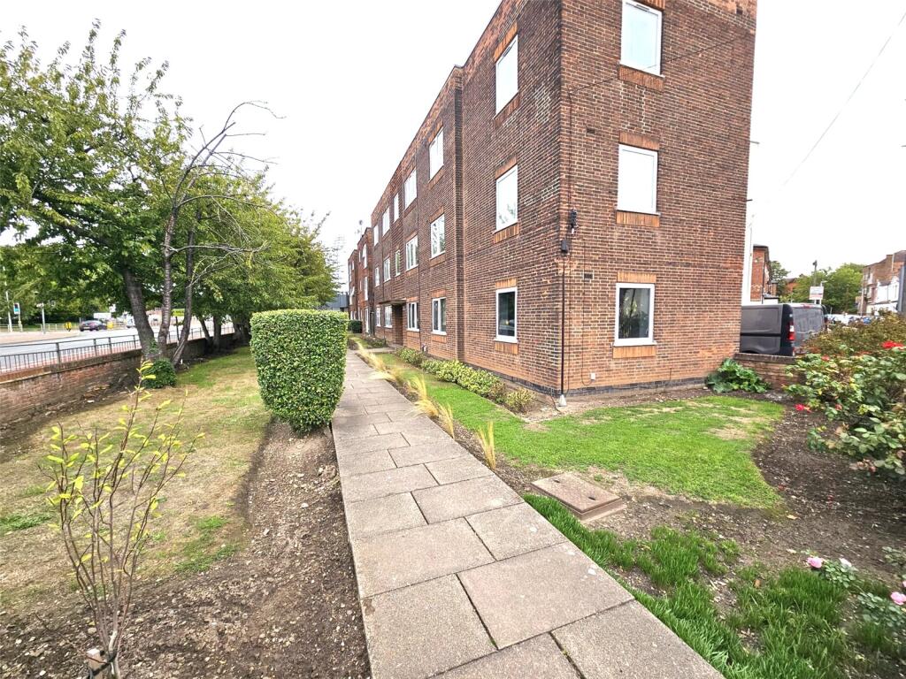 1 bed Apartment for rent in West Bridgford. From Rex Gooding - West Bridgford 1 bed Apartment for rent in West Bridgford. From Rex Gooding - West Bridgford