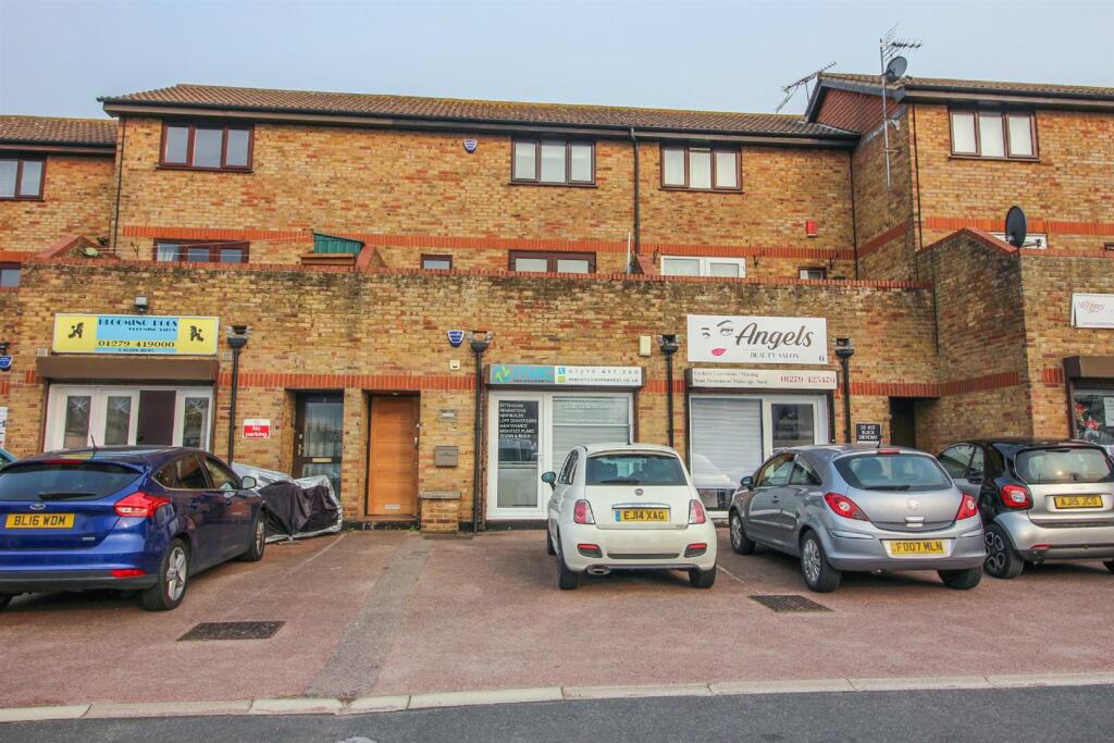 2 bed 1st Floor Flat for rent in Harlow. From ReylandJohnson Estate Agents - Harlow