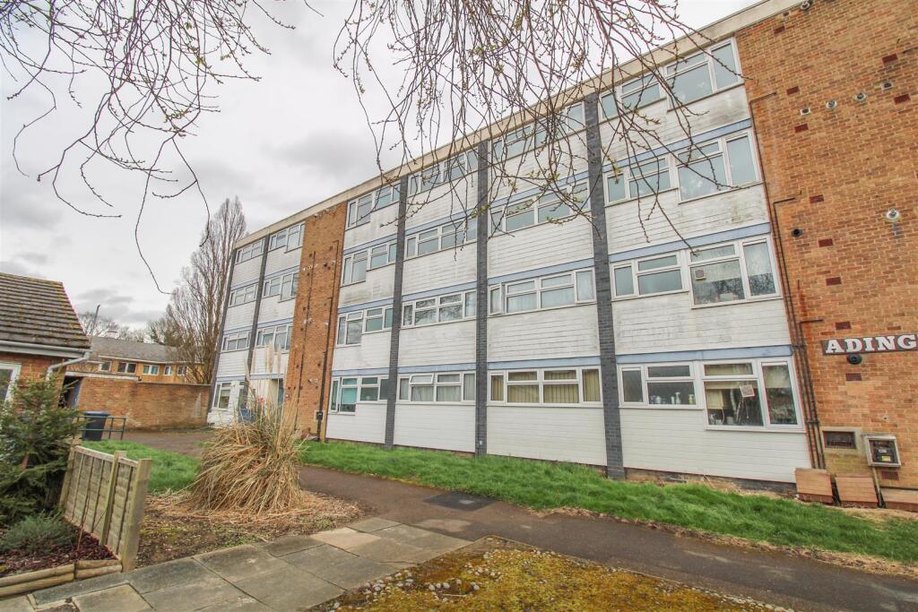 2 bed 1st Floor Flat for rent in Harlow. From ReylandJohnson Estate Agents - Harlow