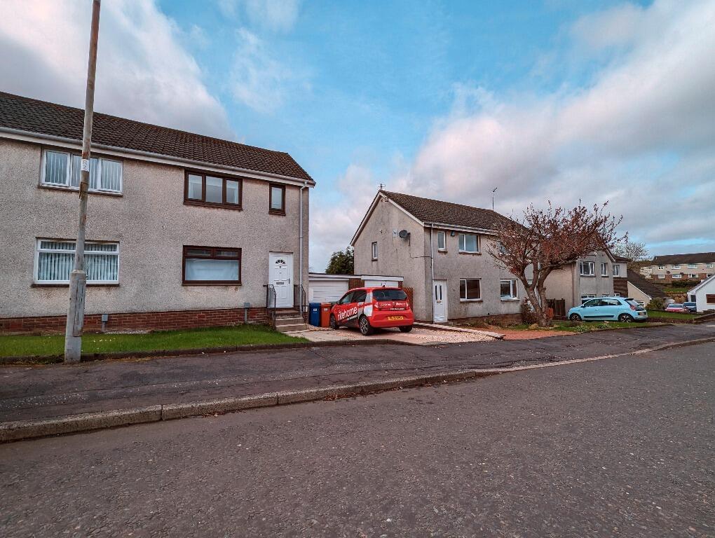 3 bed Semi Detached for rent in Auchinloch. From ritehome - Glasgow