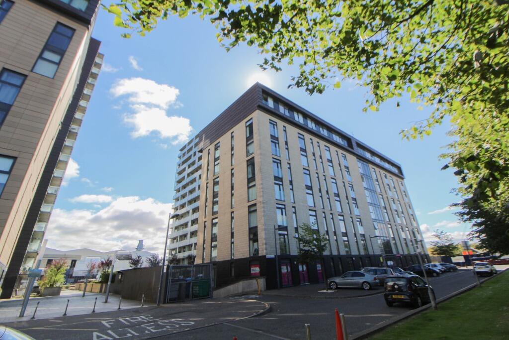 4 bed 1st Floor Flat for rent in Renfrew. From ritehome - Glasgow