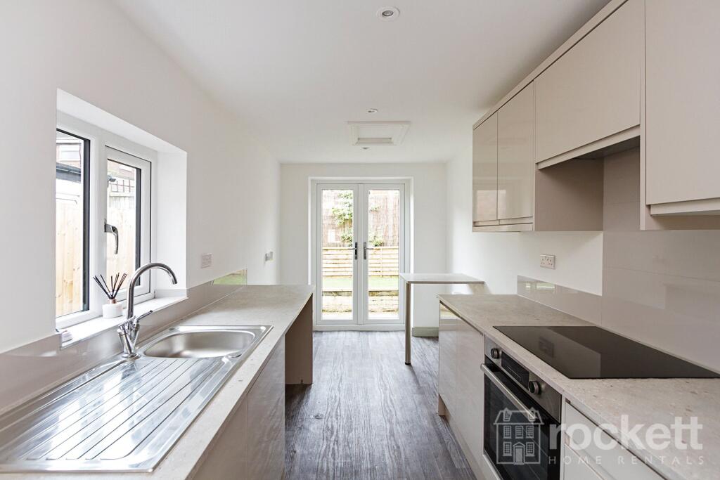 2 bed End of Terrace for rent in Kidsgrove. From Rockett Home Rentals Ltd - Wolstanton
