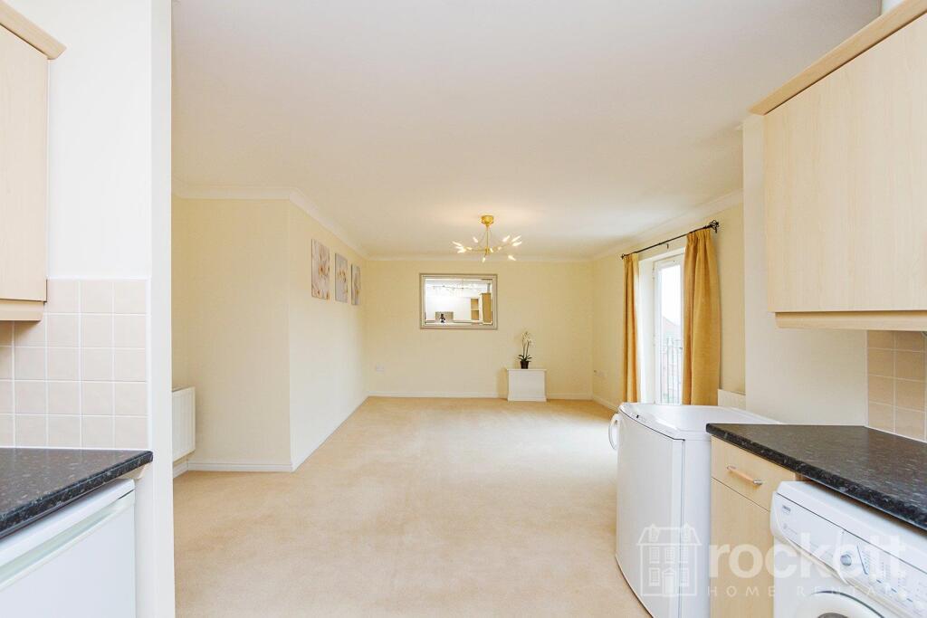 2 bed Apartment for rent in Hanchurch. From Rockett Home Rentals Ltd - Wolstanton 2 bed Apartment for rent in Hanchurch. From Rockett Home Rentals Ltd - Wolstanton