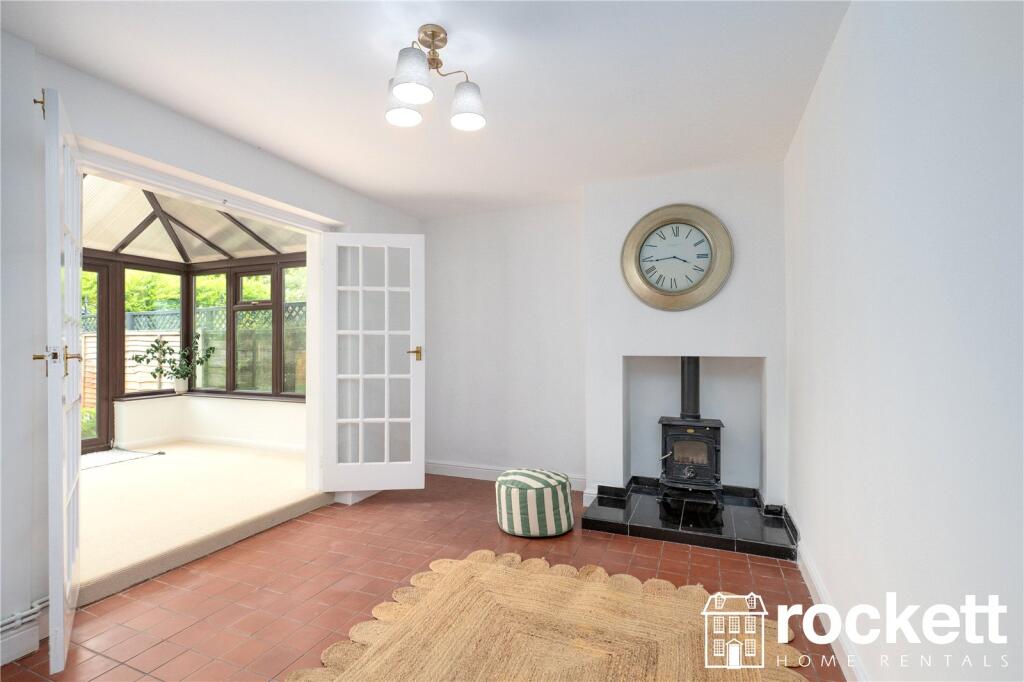 3 bed Semi Detached for rent in Keele. From Rockett Home Rentals Ltd - Wolstanton 3 bed Semi Detached for rent in Keele. From Rockett Home Rentals Ltd - Wolstanton