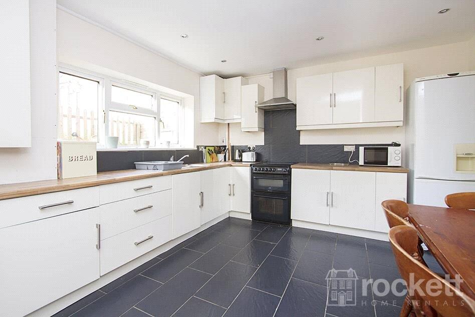 3 bed Semi Detached for rent in Hanchurch. From Rockett Home Rentals Ltd - Wolstanton 3 bed Semi Detached for rent in Hanchurch. From Rockett Home Rentals Ltd - Wolstanton