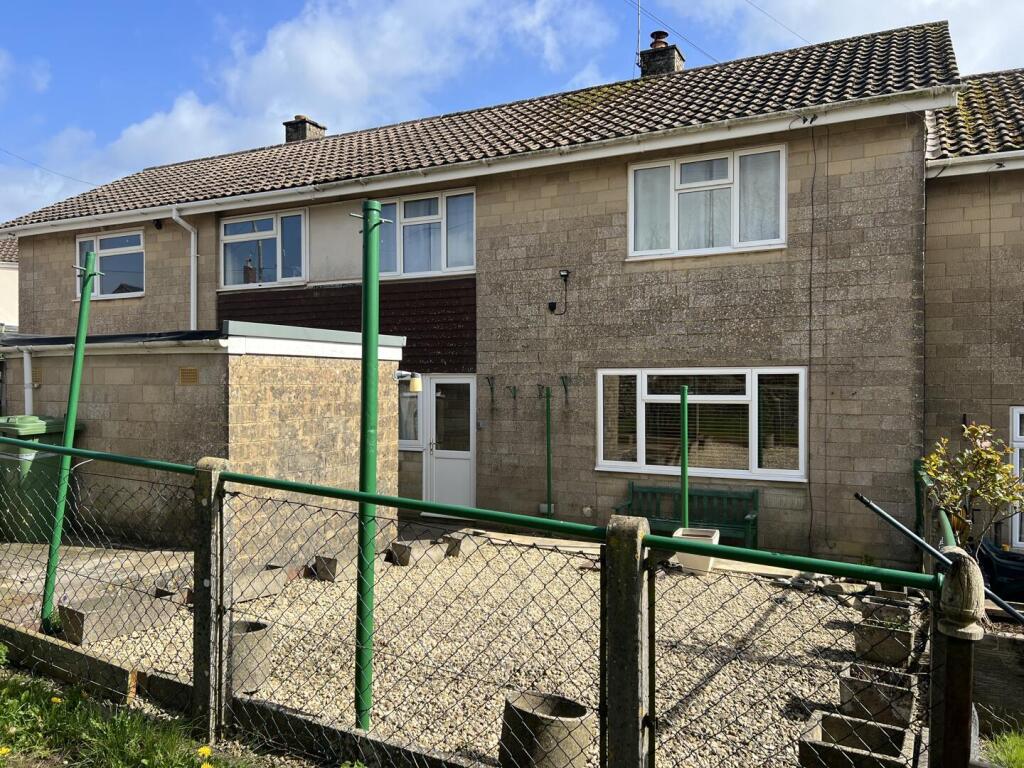 3 bed Mid Terraced House for rent in Frome. From Rogers & Co - Frome 3 bed Mid Terraced House for rent in Frome. From Rogers & Co - Frome